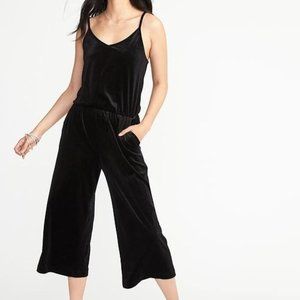 Cropped Old Navy Velvet Cami Jumpsuit in Black